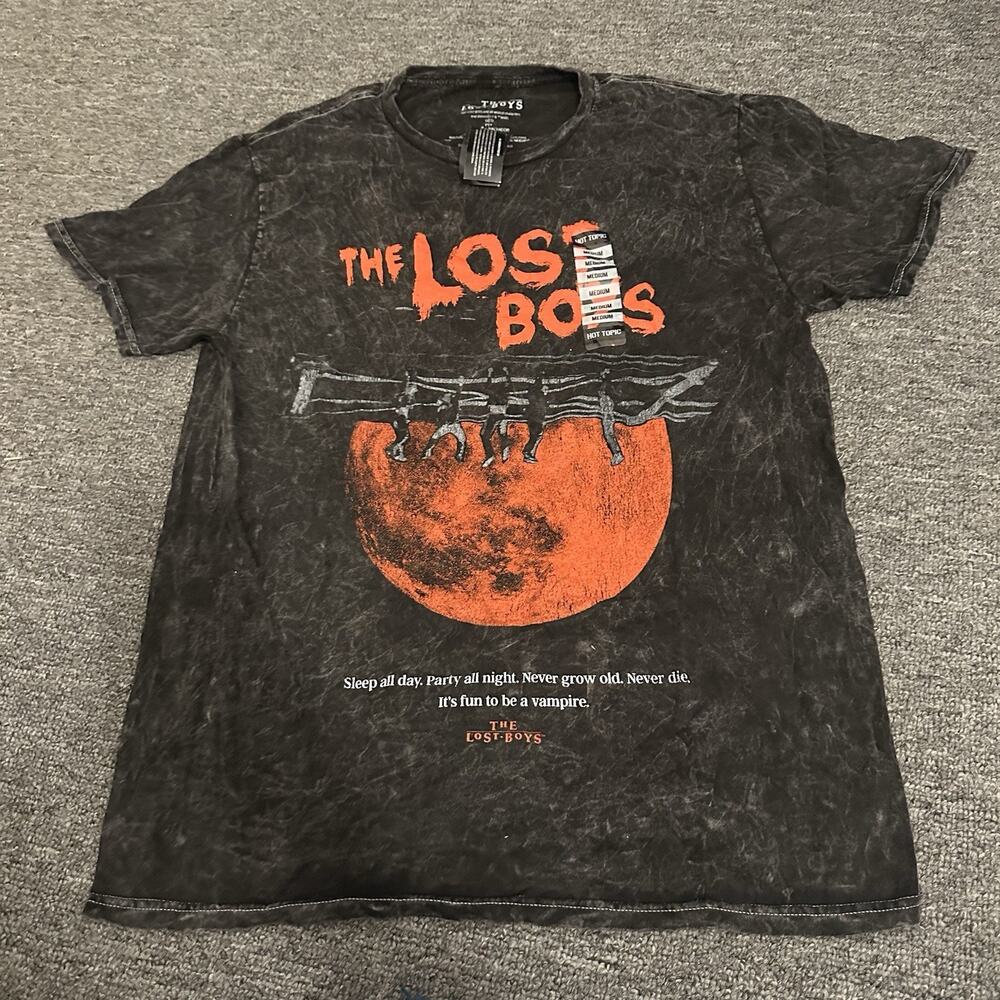 Hot Topic Lost Boys Train Bridge Scene T-Shirt Size Medium